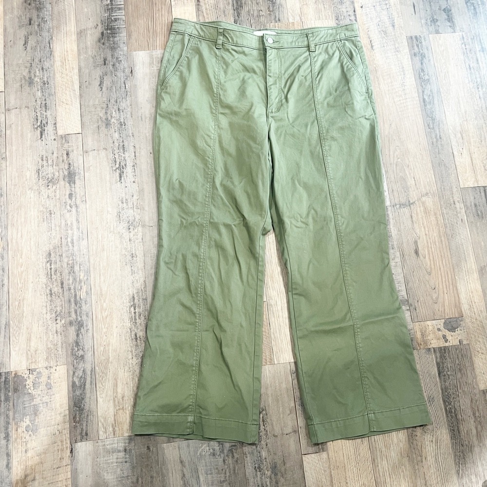 Universal Thread Sage Green Wide Leg Crop Utility Pants High Rise Gorpcore 16